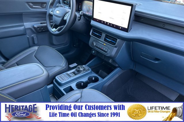 New 2025 Ford Maverick Lobo image 15