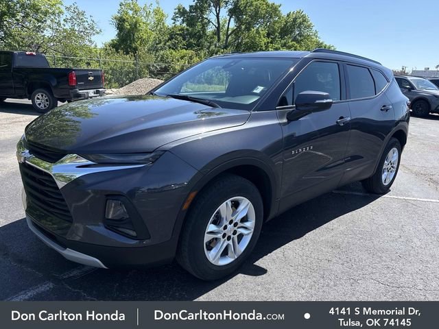 Used 2022 Chevrolet Blazer LT FWD image 3