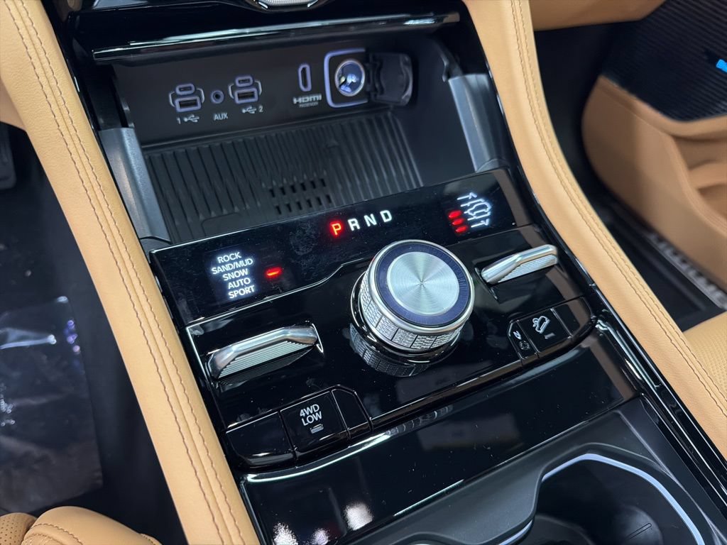 New 2026 Jeep Grand Cherokee Summit AWD/4WD image 23