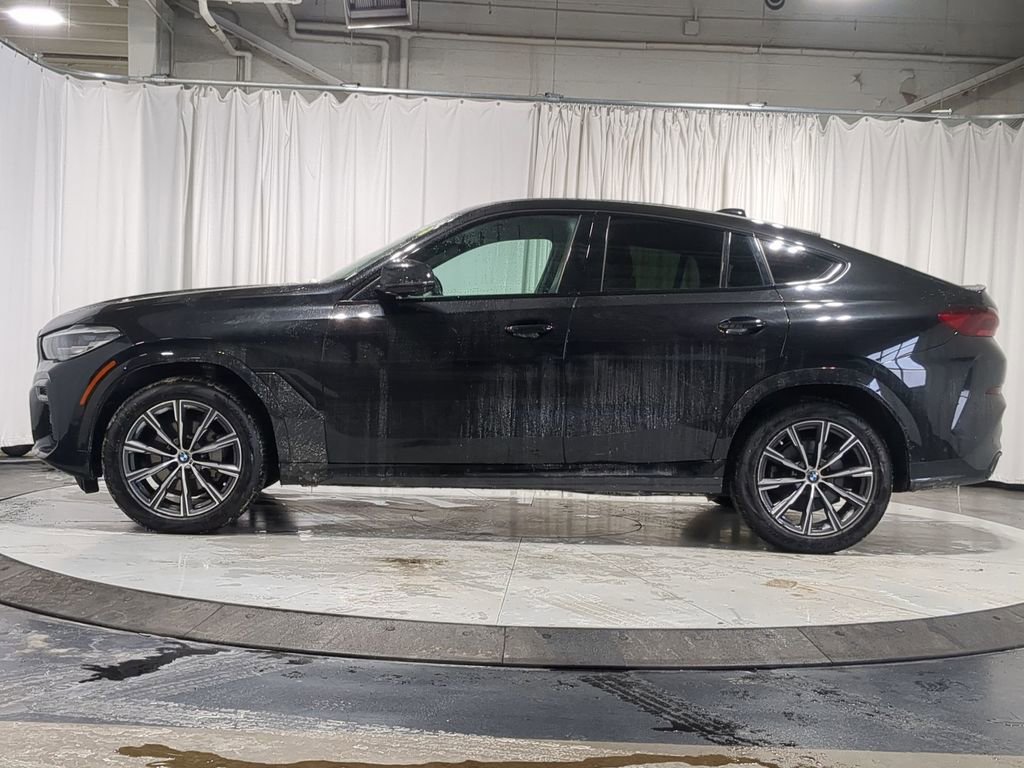 Used 2023 BMW X6 xDrive40i w/ M Sport Package image 14
