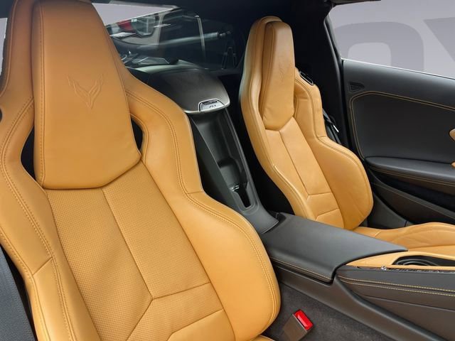 Used 2023 Chevrolet Corvette Stingray Preferred Cpe w/ Battery Protection Package RWD image 18