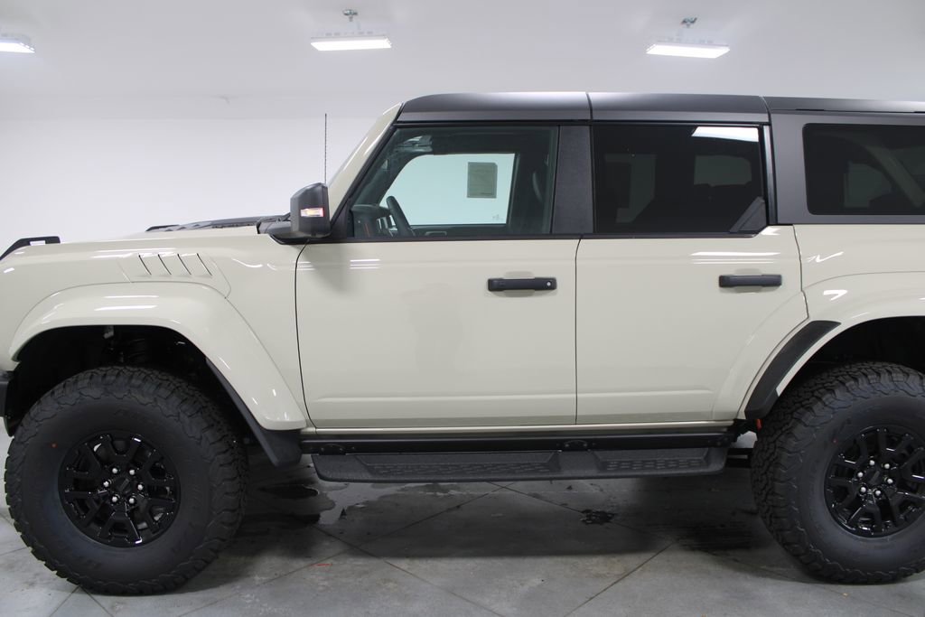 New 2025 Ford Bronco Raptor image 5