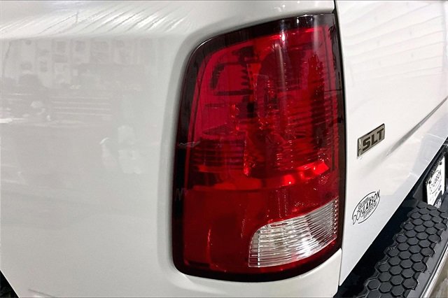 Used 2017 RAM 2500 SLT image 8