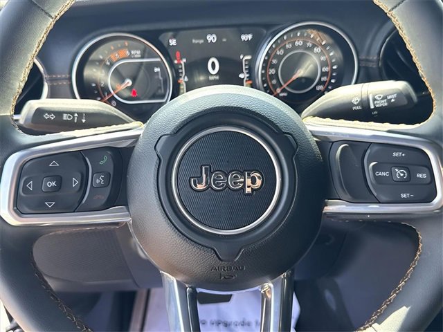 Used 2023 Jeep Gladiator Overland image 8