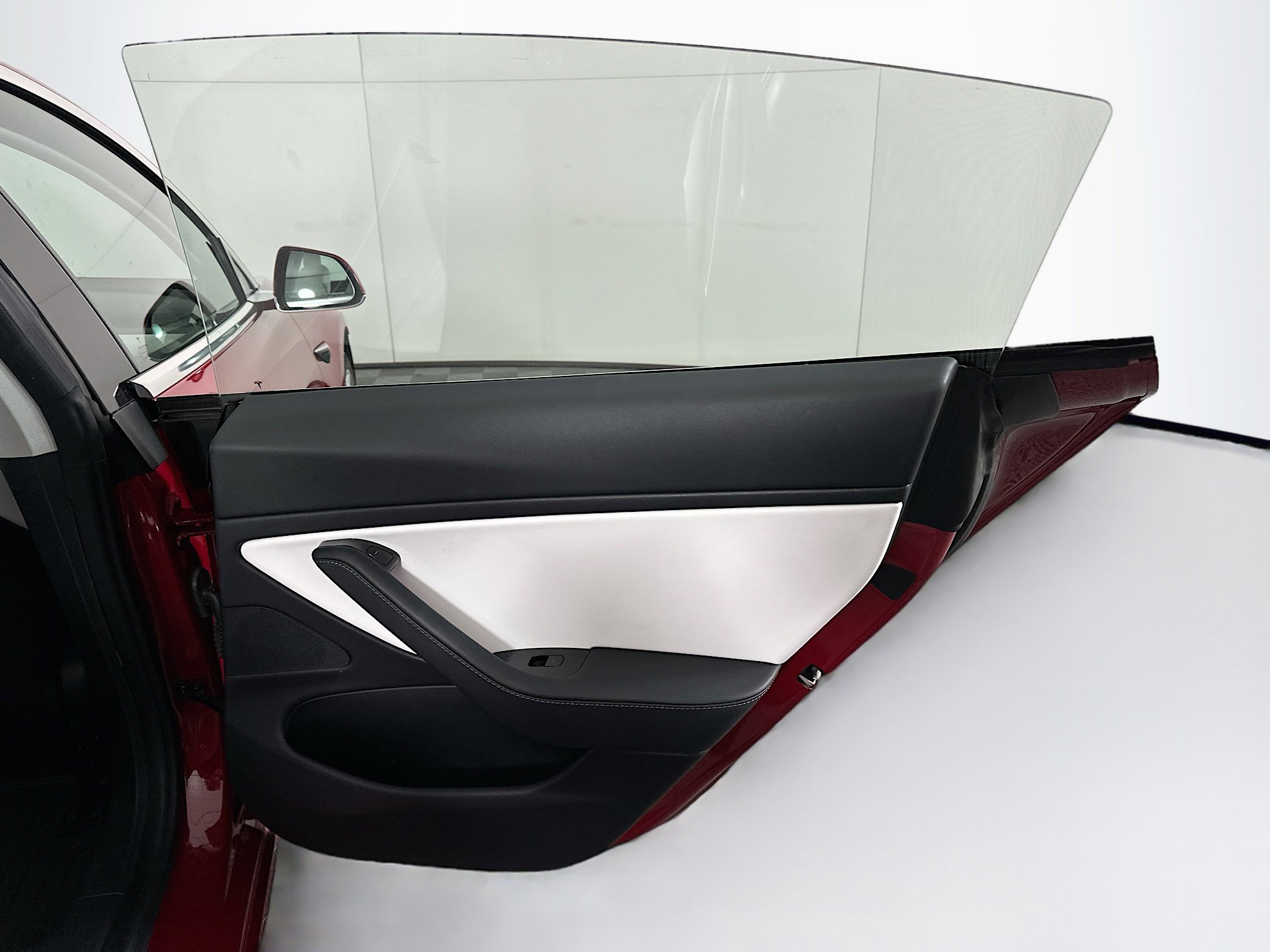 Used 2018 Tesla Model 3 Mid Range image 28