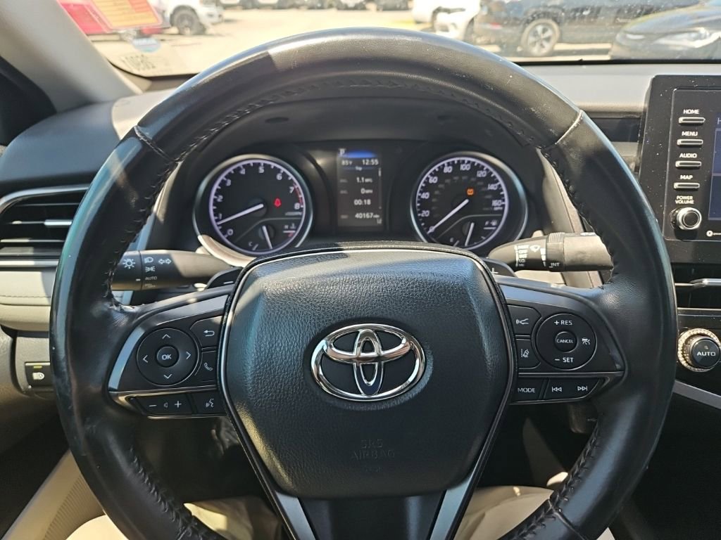 Used 2023 Toyota Camry SE FWD image 17