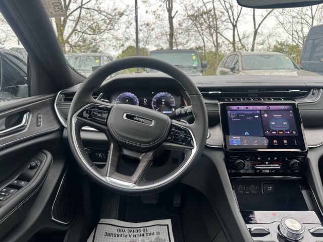 New 2025 Jeep Grand Cherokee L Overland AWD/4WD image 20