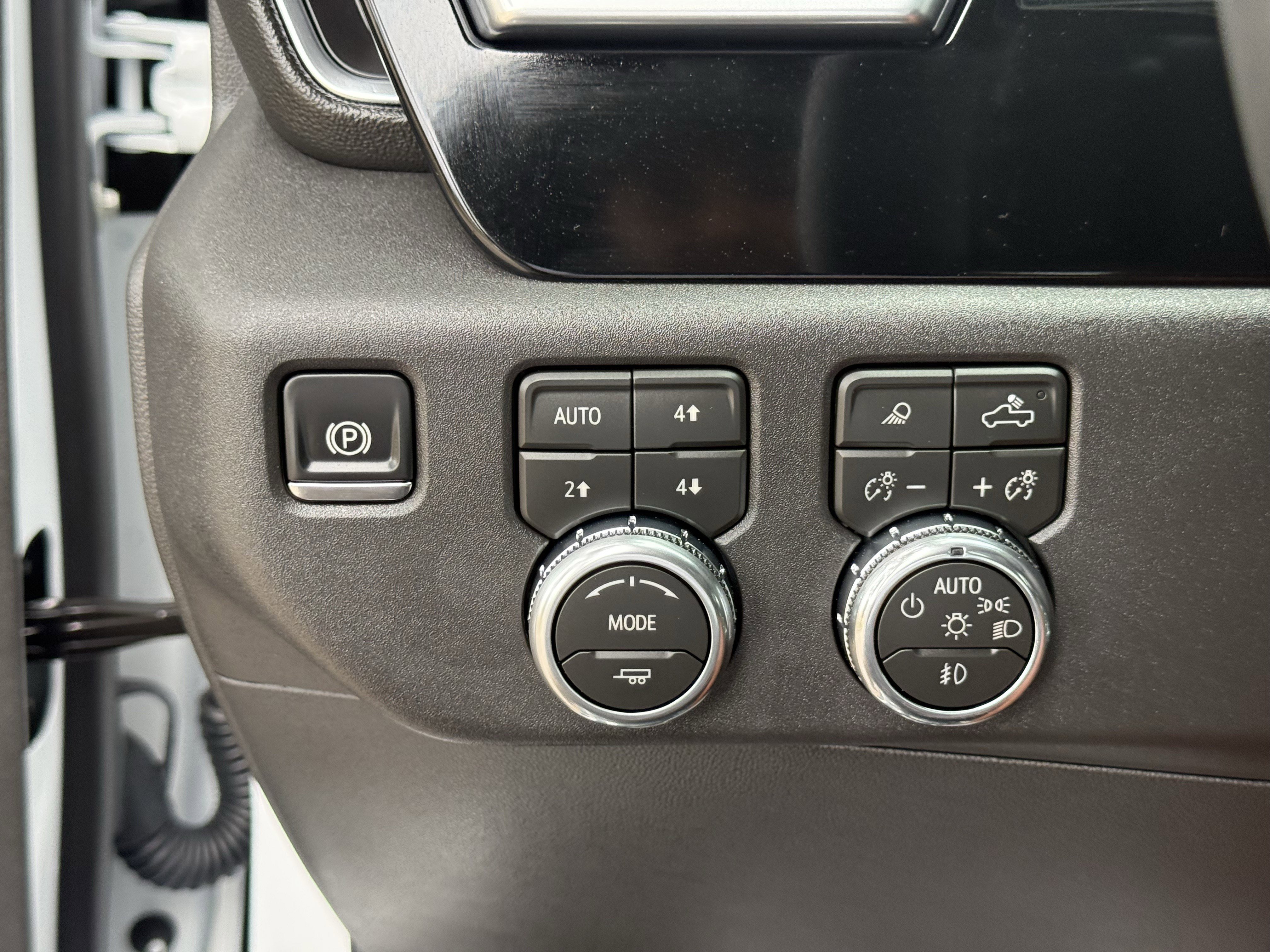 Used 2026 GMC Sierra 1500 SLT image 24