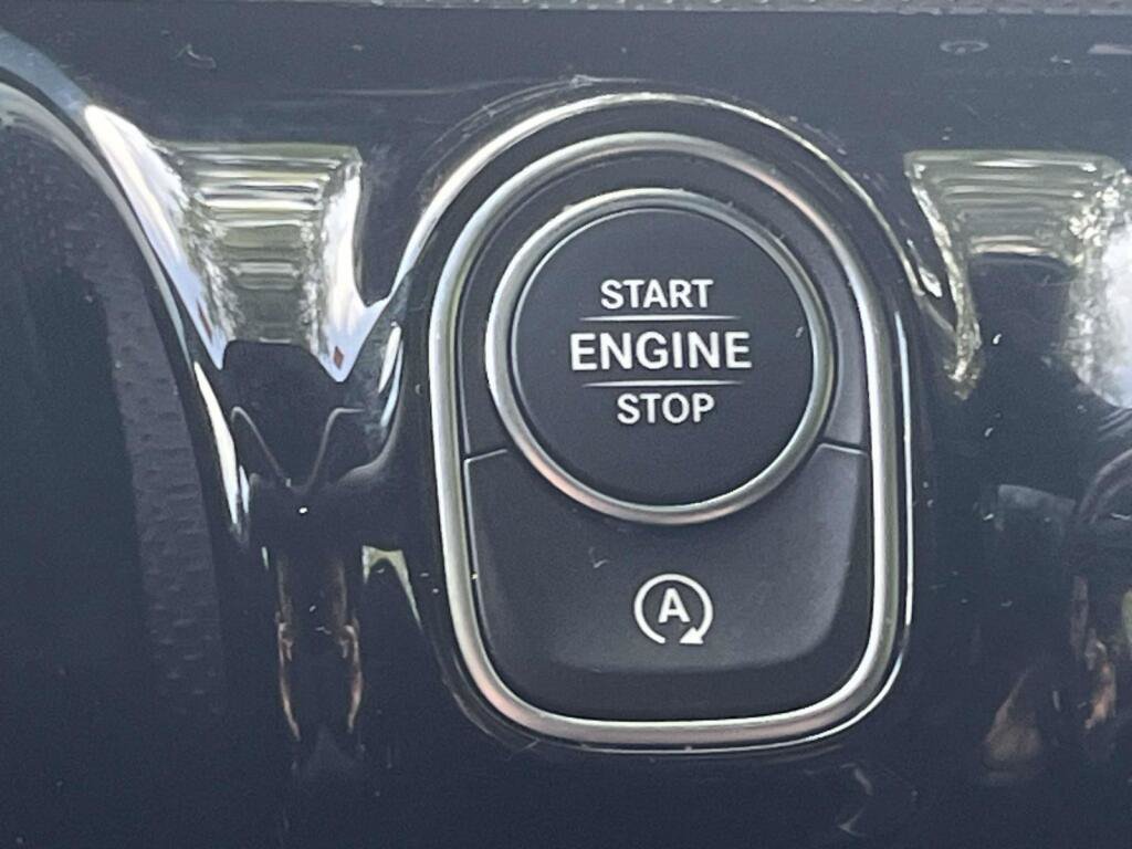 Used 2024 Mercedes-Benz CLA 250 4MATIC image 38
