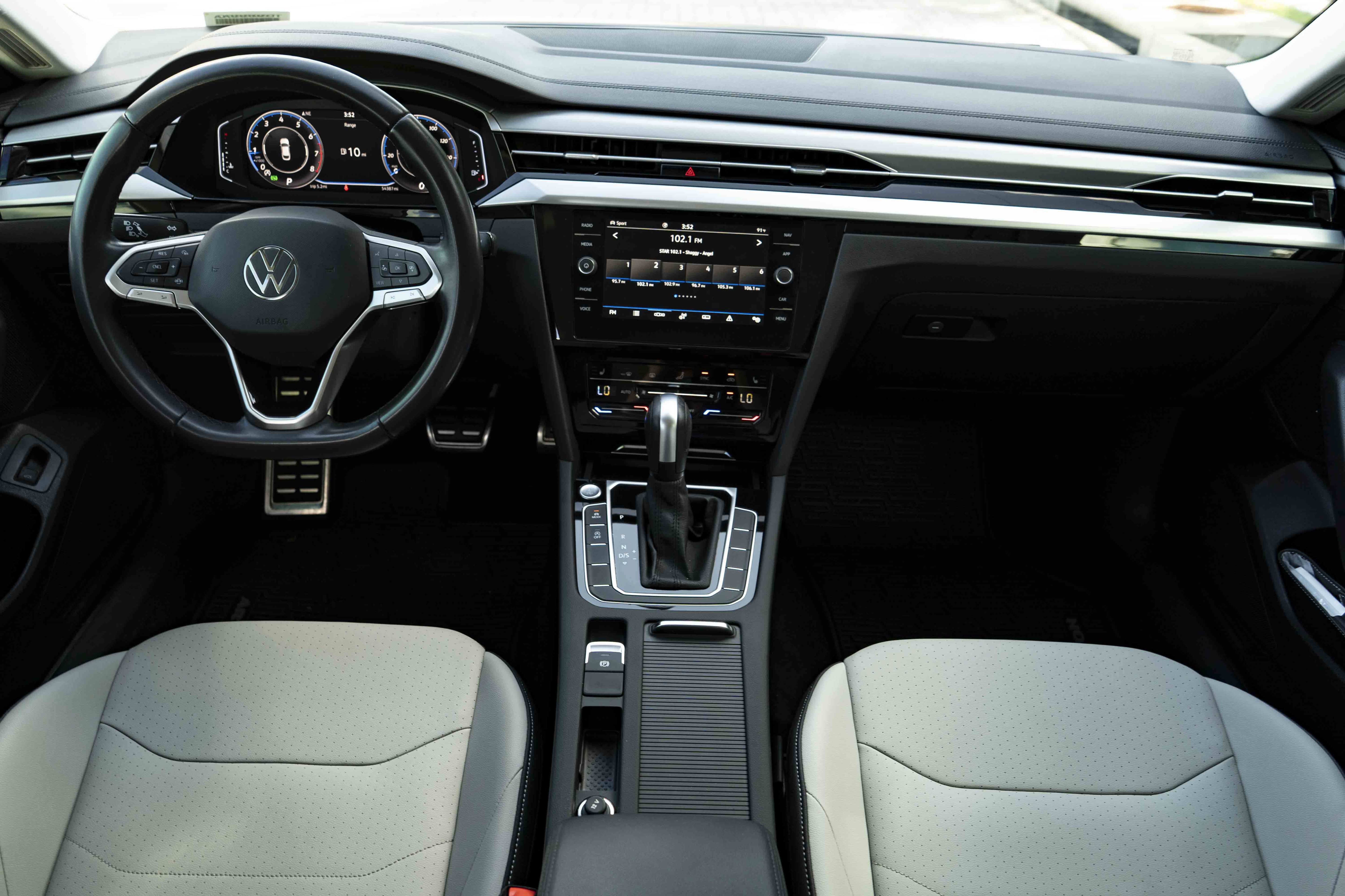 Certified 2021 Volkswagen Arteon SE w/ Arteon MDO Package FWD image 24