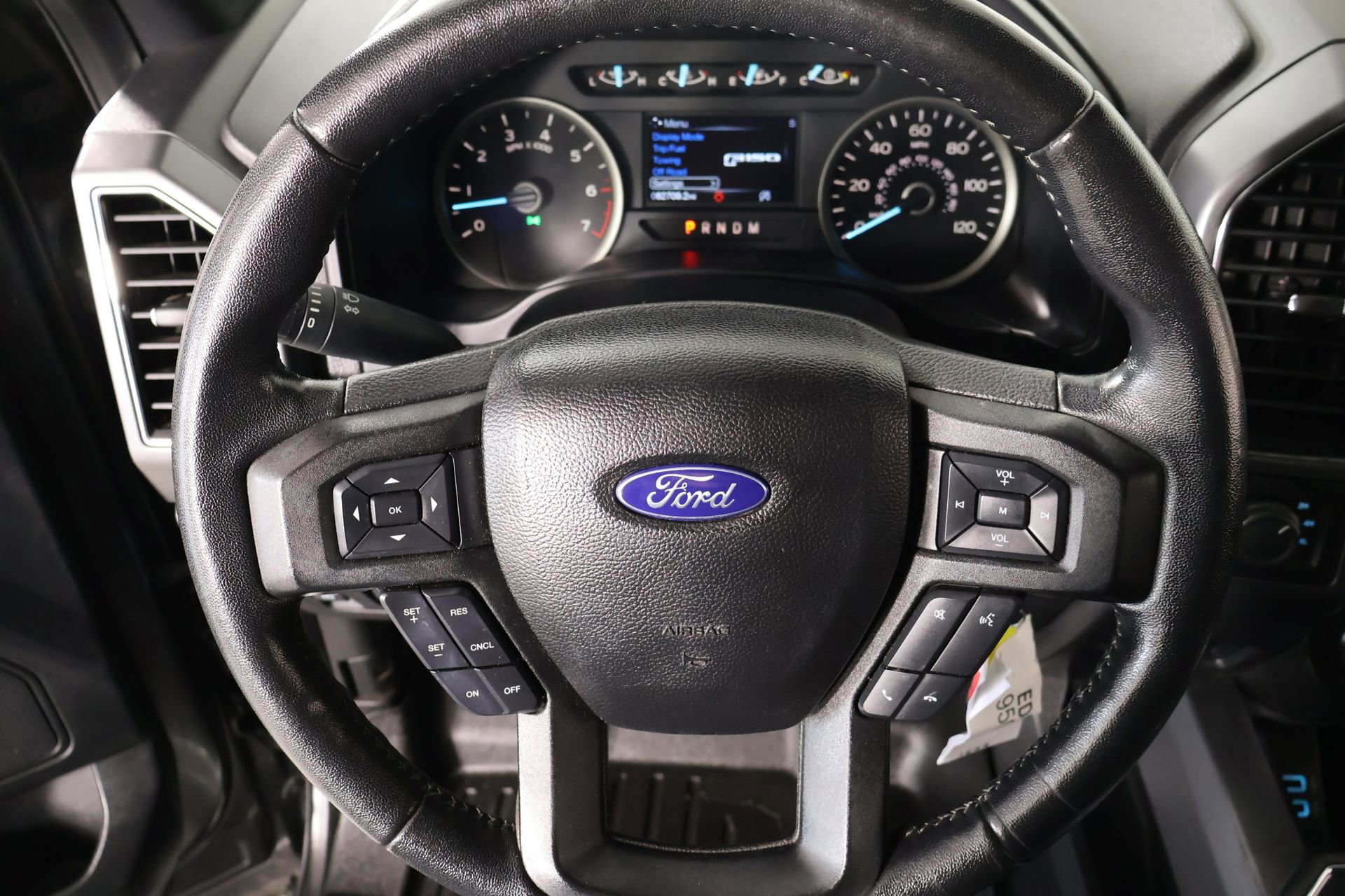 Used 2018 Ford F150 XLT w/ Equipment Group 302A Luxury AWD/4WD image 3