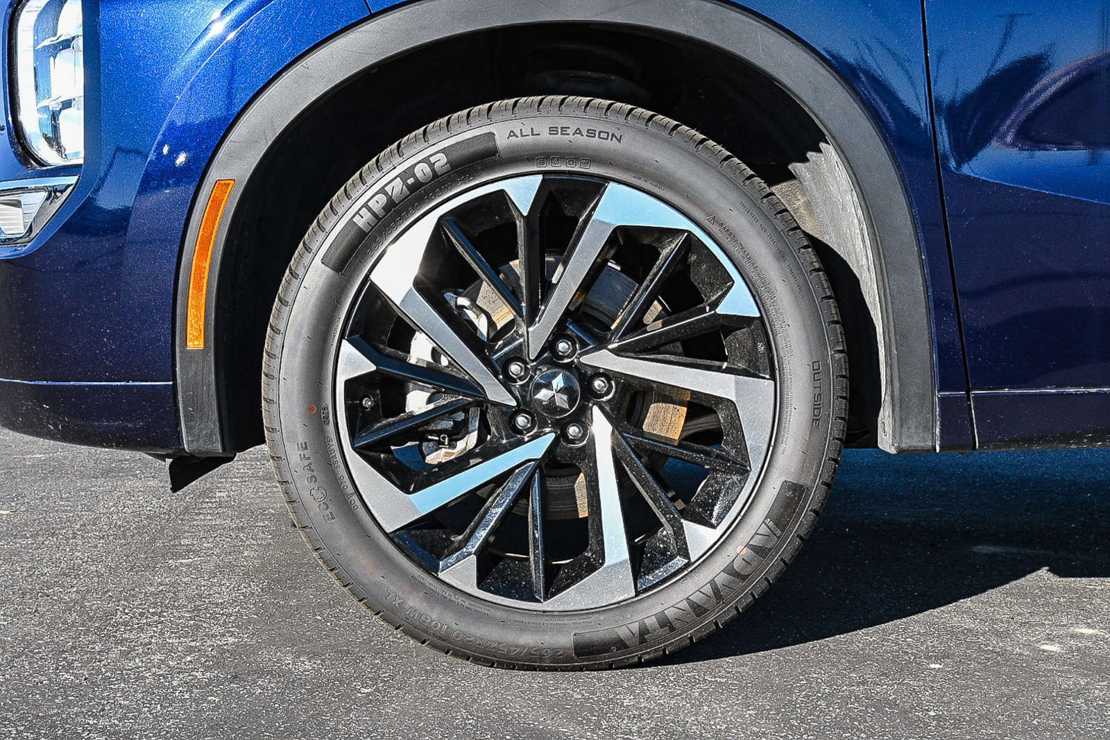 Used 2022 Mitsubishi Outlander SEL image 12