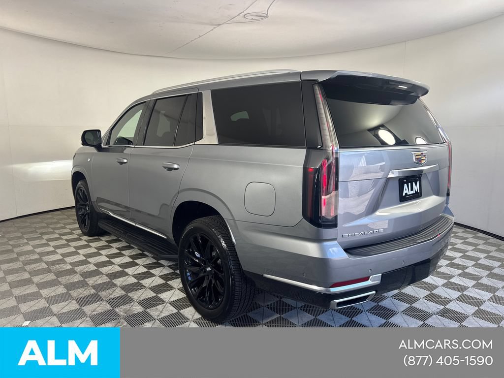 Used 2025 Cadillac Escalade Premium Luxury AWD/4WD image 9