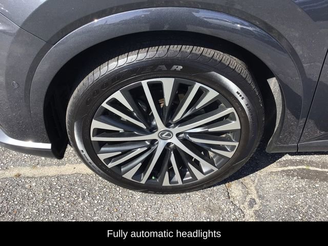 Used 2024 Lexus RX 350 Premium Plus w/ Convenience Package image 16