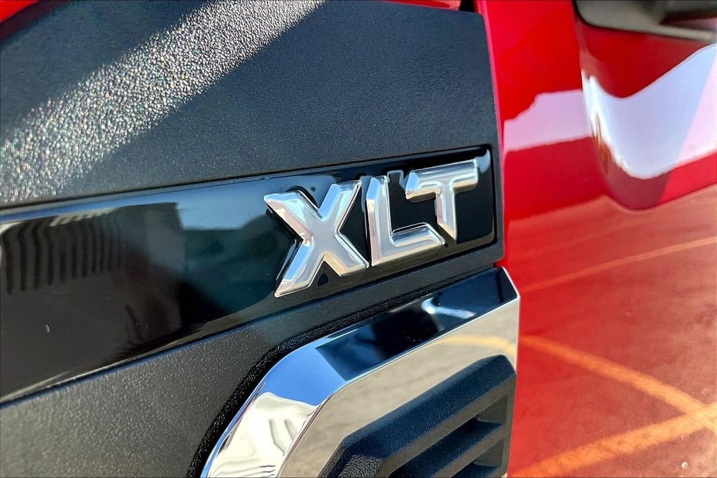 New 2026 Ford F350 XLT w/ FX4 Off-Road Package image 9