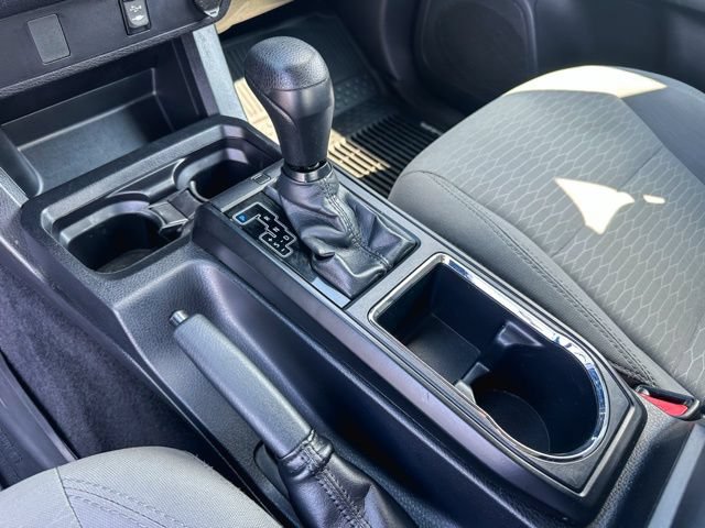 Used 2018 Toyota Tacoma SR w/ SR Convenience Package RWD image 19