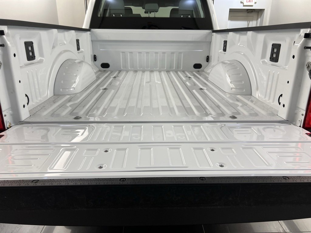 New 2026 Ford F250 XL w/ XL Chrome Package image 7