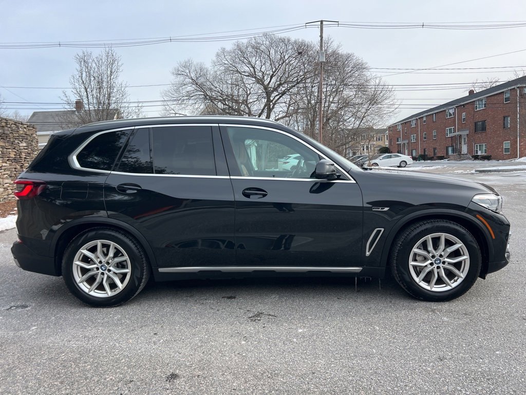 Used 2023 BMW X5 xDrive45e w/ Climate Comfort Package image 6