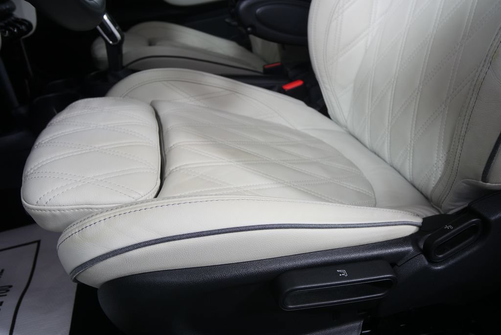Used 2023 MINI Cooper S FWD image 9