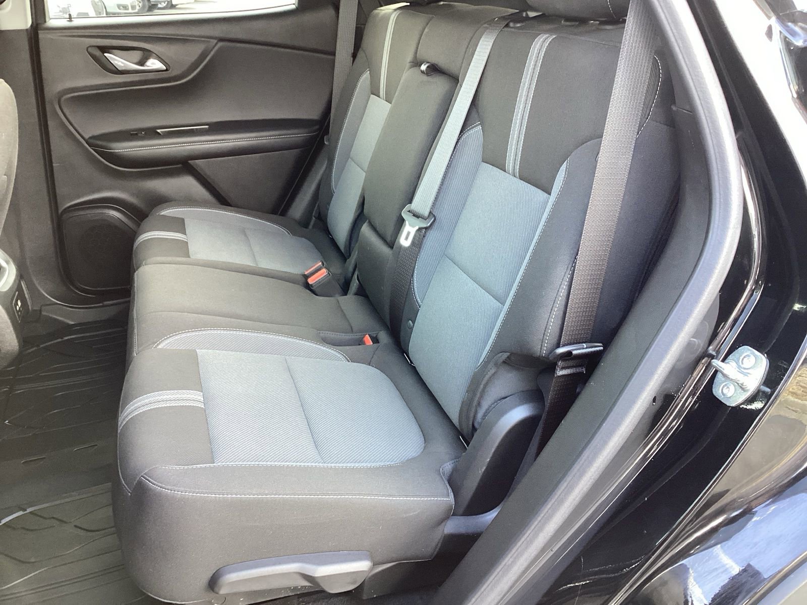 Used 2024 Chevrolet Blazer LT w/ Convenience Package image 14