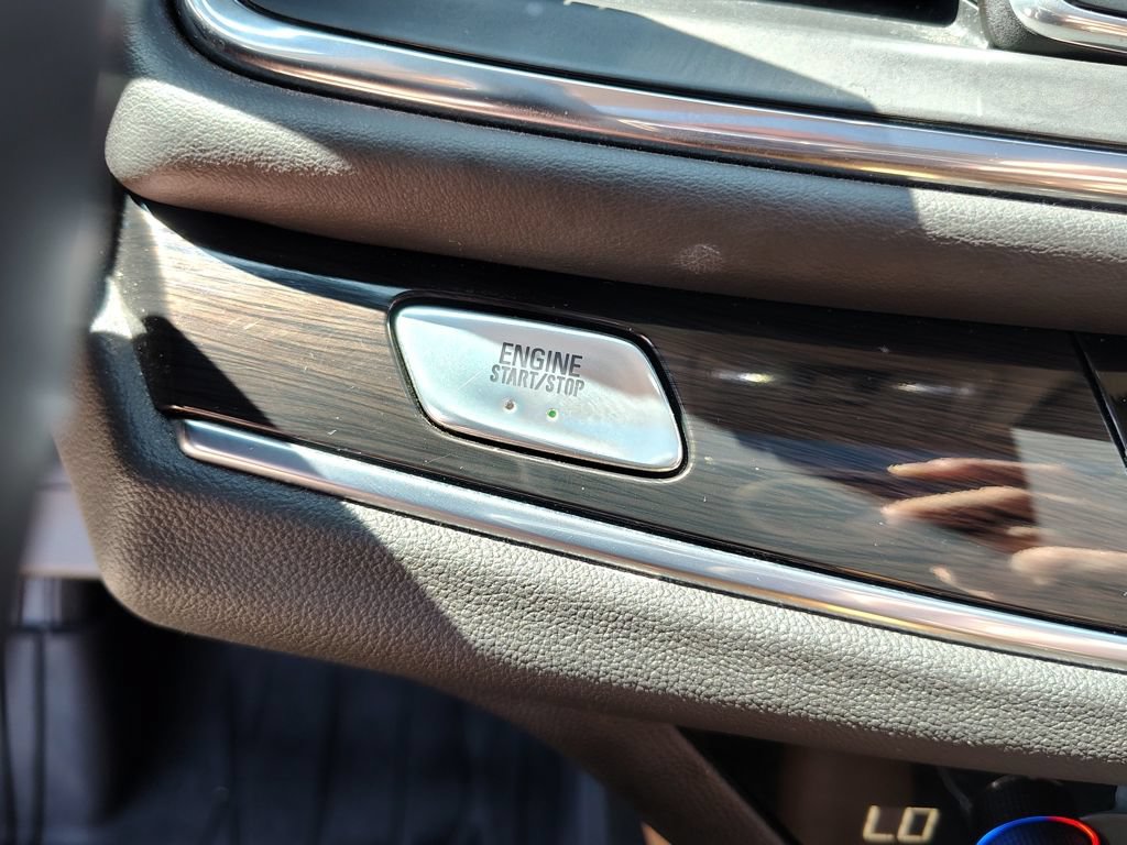 Certified 2018 Buick Enclave Essence AWD/4WD image 27