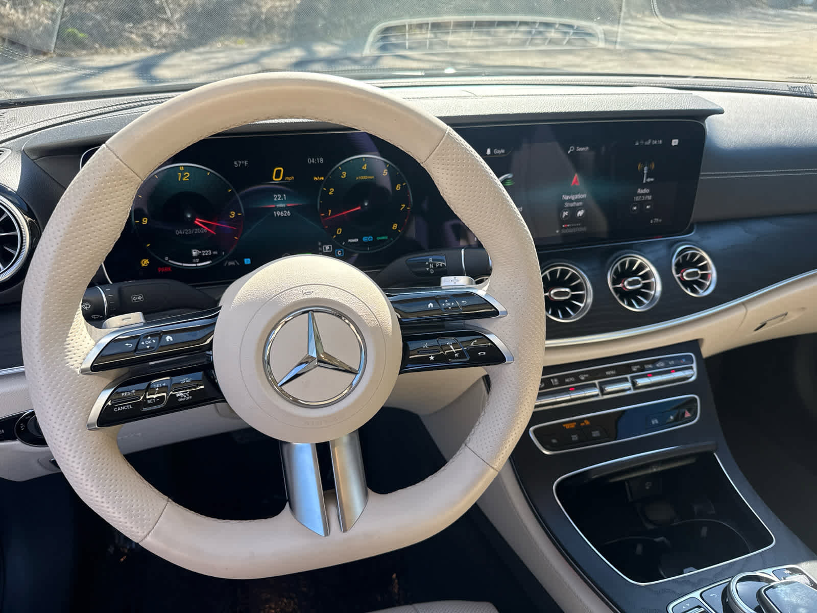 Used 2023 Mercedes-Benz E 450 4MATIC Cabriolet image 13