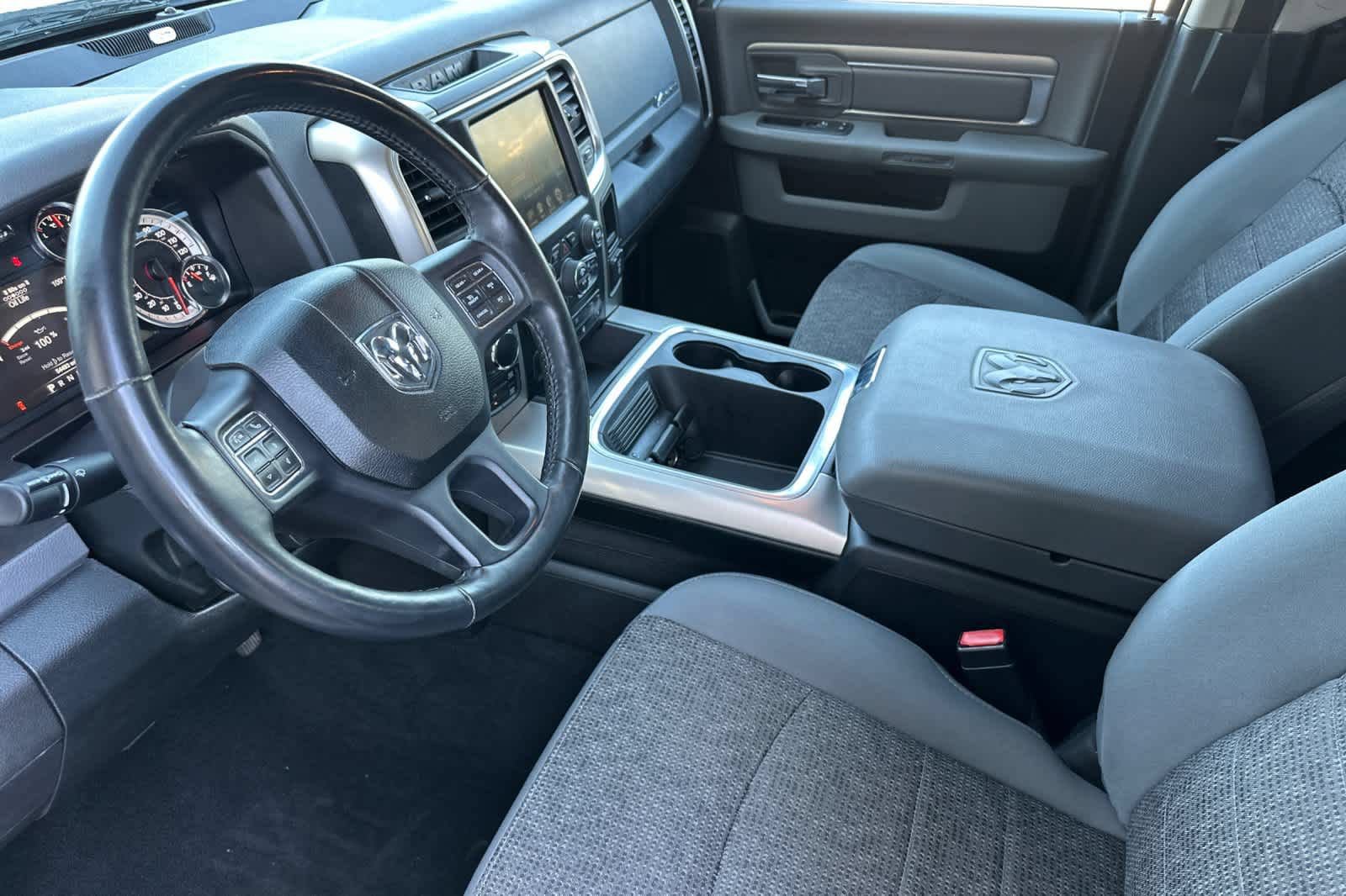 Used 2017 RAM 1500 Big Horn AWD/4WD image 11