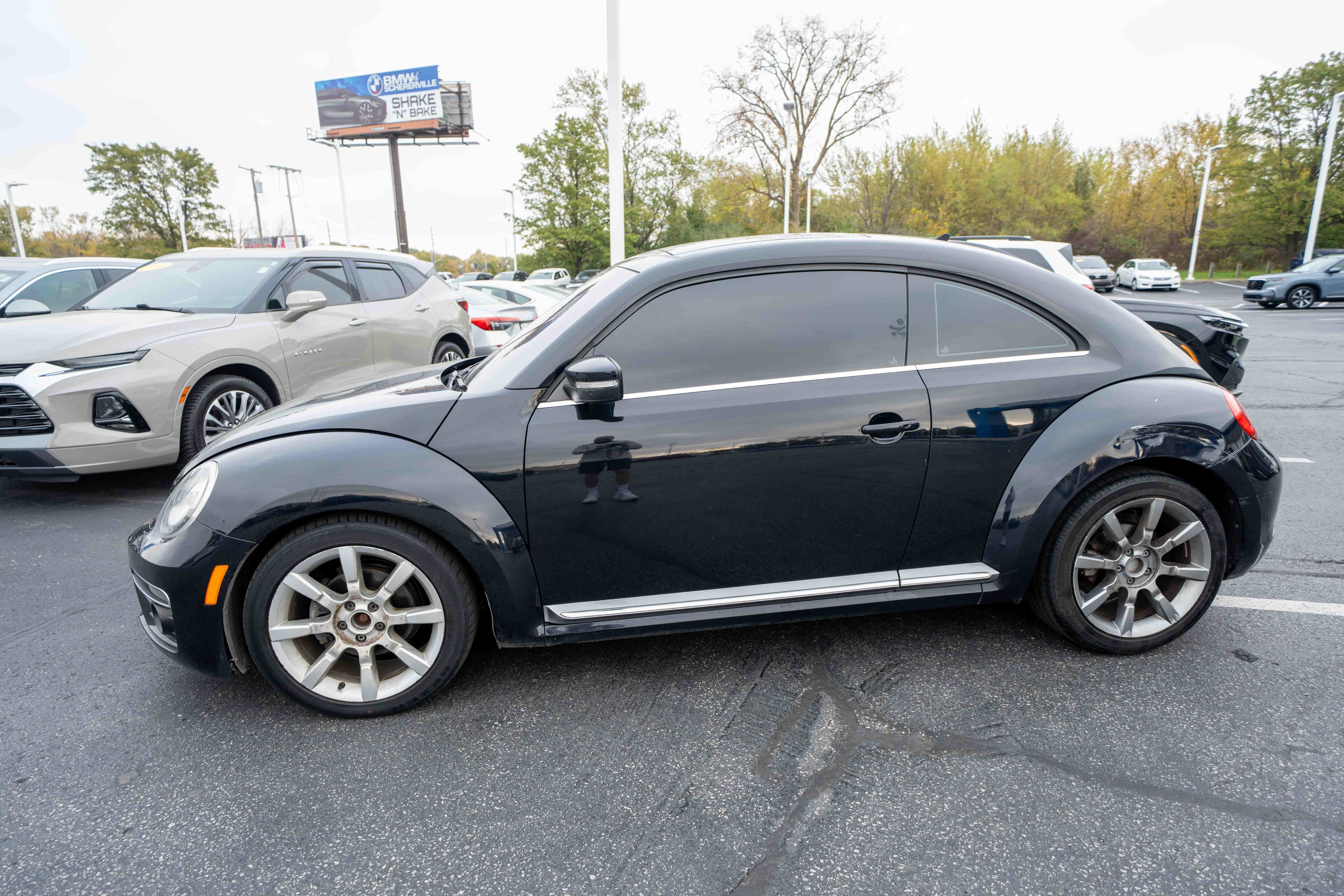 Used 2014 Volkswagen Beetle TDI FWD image 3