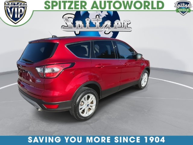 Used 2017 Ford Escape SE w/ SE Cold Weather Package AWD/4WD image 14