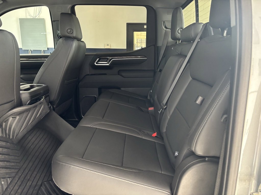 New 2026 Chevrolet Silverado 1500 LTZ w/ LTZ Premium Package image 29