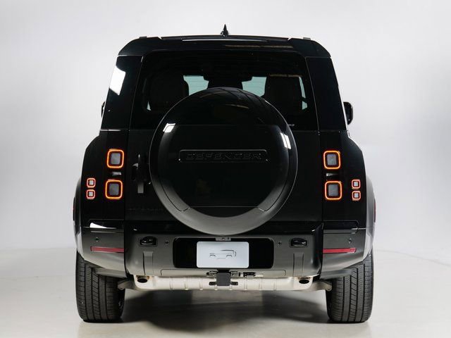 New 2026 Land Rover Defender 130 X-Dynamic SE AWD/4WD image 7