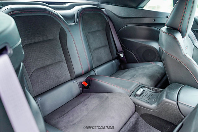 Used 2022 Chevrolet Camaro ZL1 RWD image 29