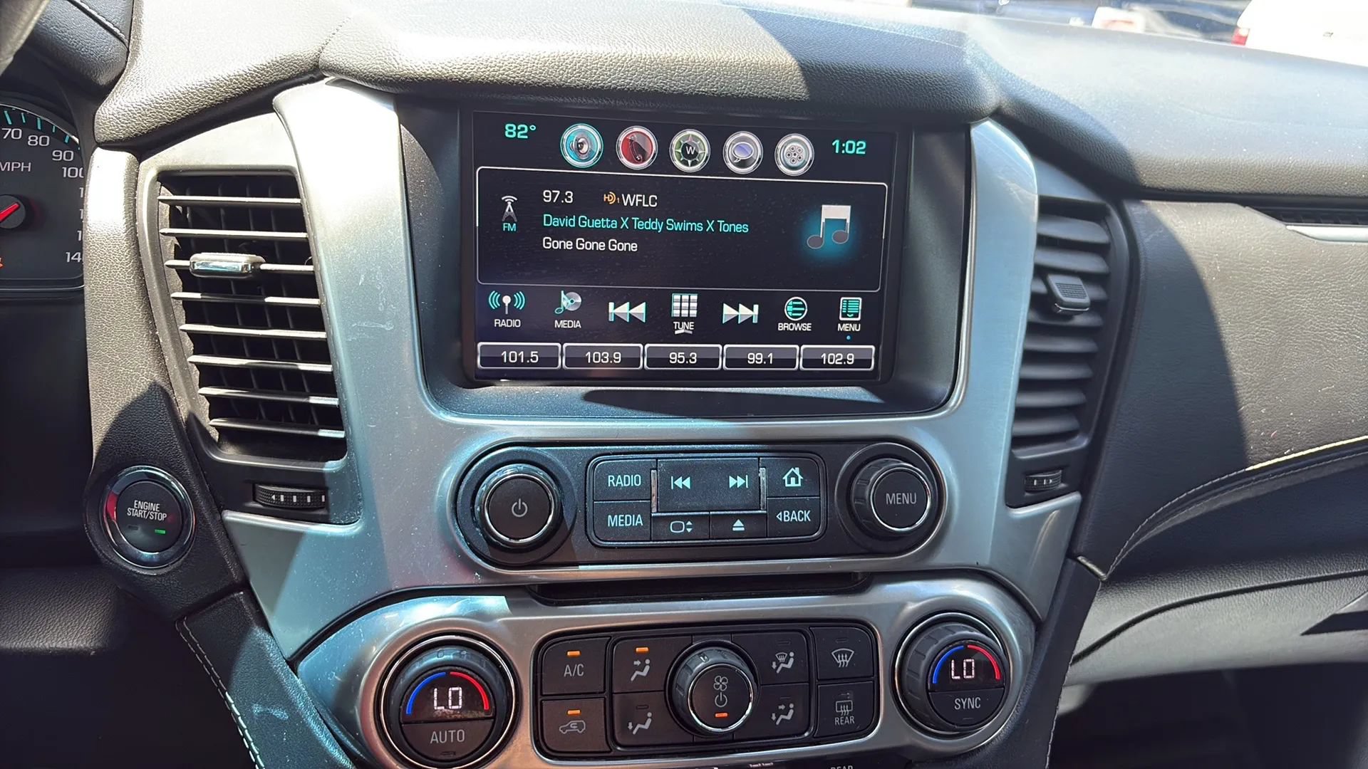 Used 2016 Chevrolet Tahoe LTZ AWD/4WD image 29