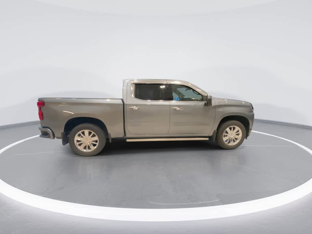 Used 2019 Chevrolet Silverado 1500 High Country w/ Technology Package image 9