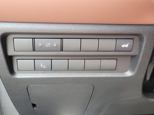 Used 2025 Mitsubishi Outlander SEL FWD image 26