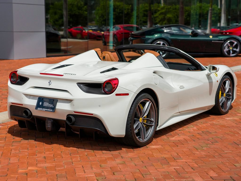 Used 2019 Ferrari 488 Spider RWD image 16