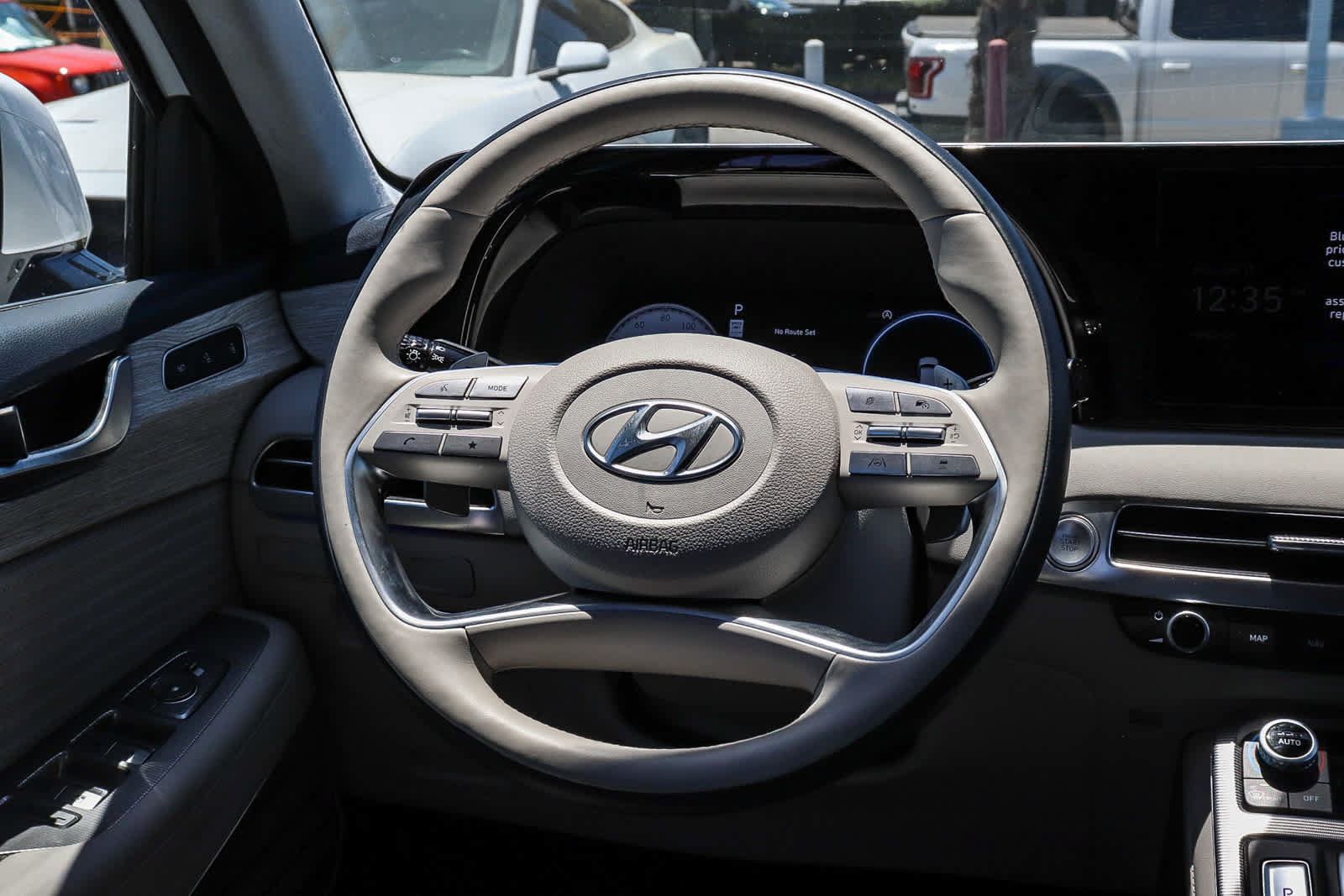 Used 2024 Hyundai Palisade Calligraphy FWD image 21