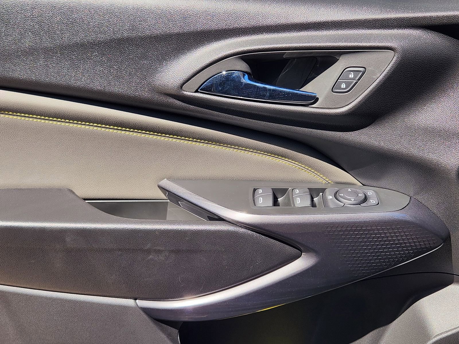 New 2026 Chevrolet Trax ACTIV FWD image 20