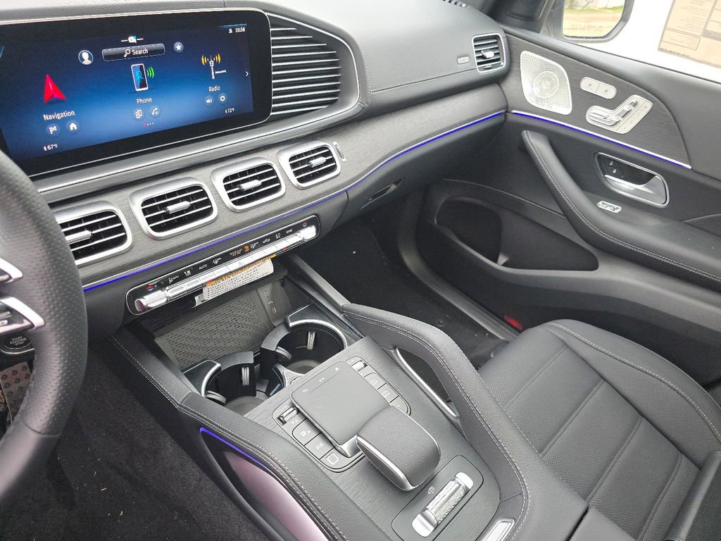 New 2026 Mercedes-Benz GLS 450 4MATIC image 31