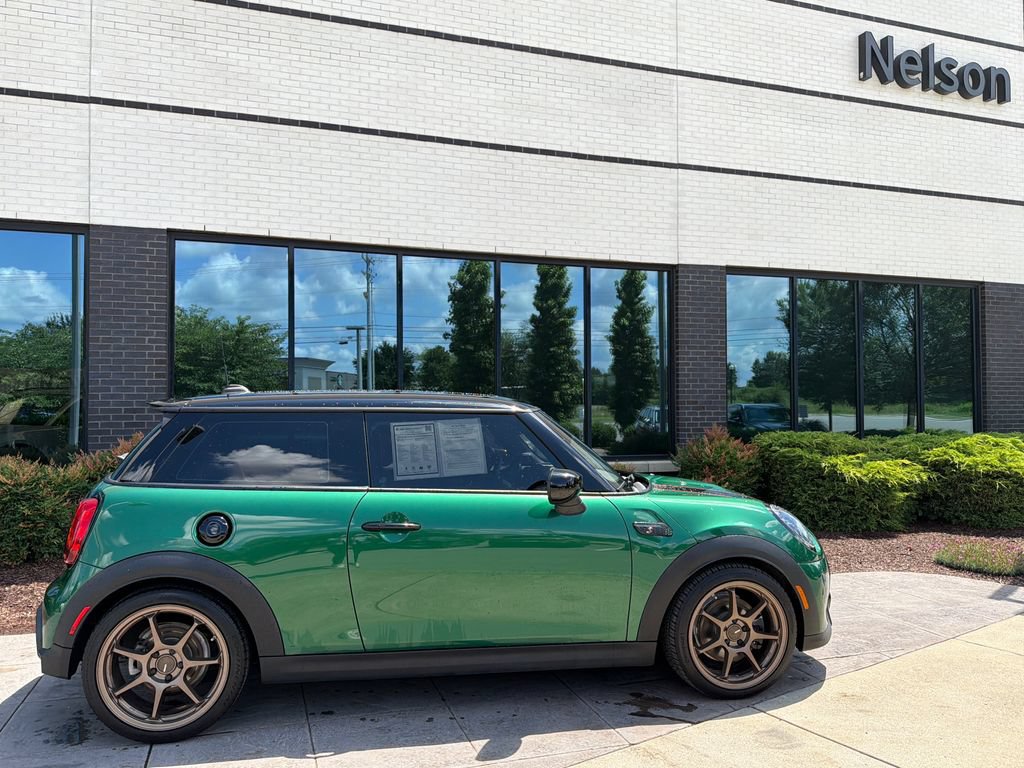 Used 2023 MINI Cooper S FWD image 3