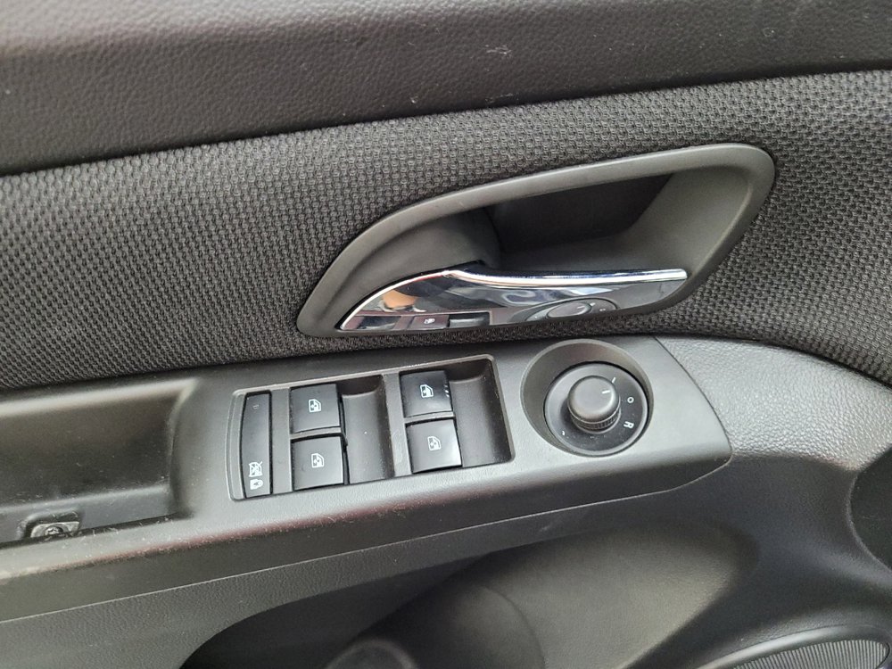 Used 2014 Chevrolet Cruze LT FWD image 27