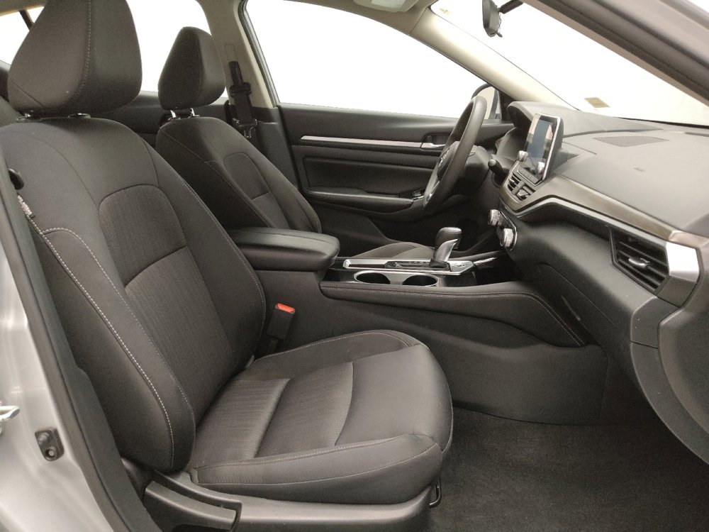 Used 2023 Nissan Altima 2.5 SV image 21