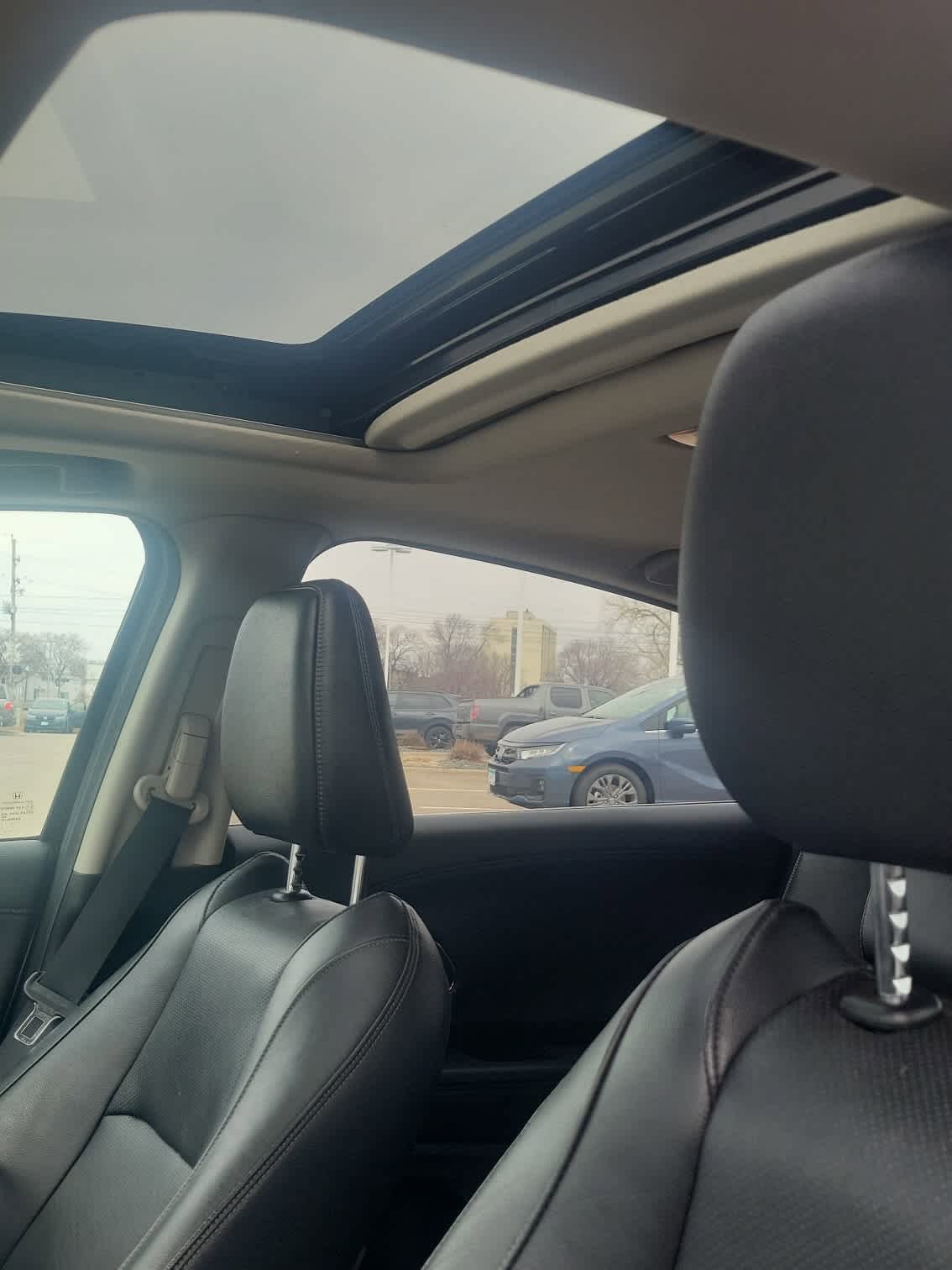 Used 2019 Honda HR-V EX-L image 6