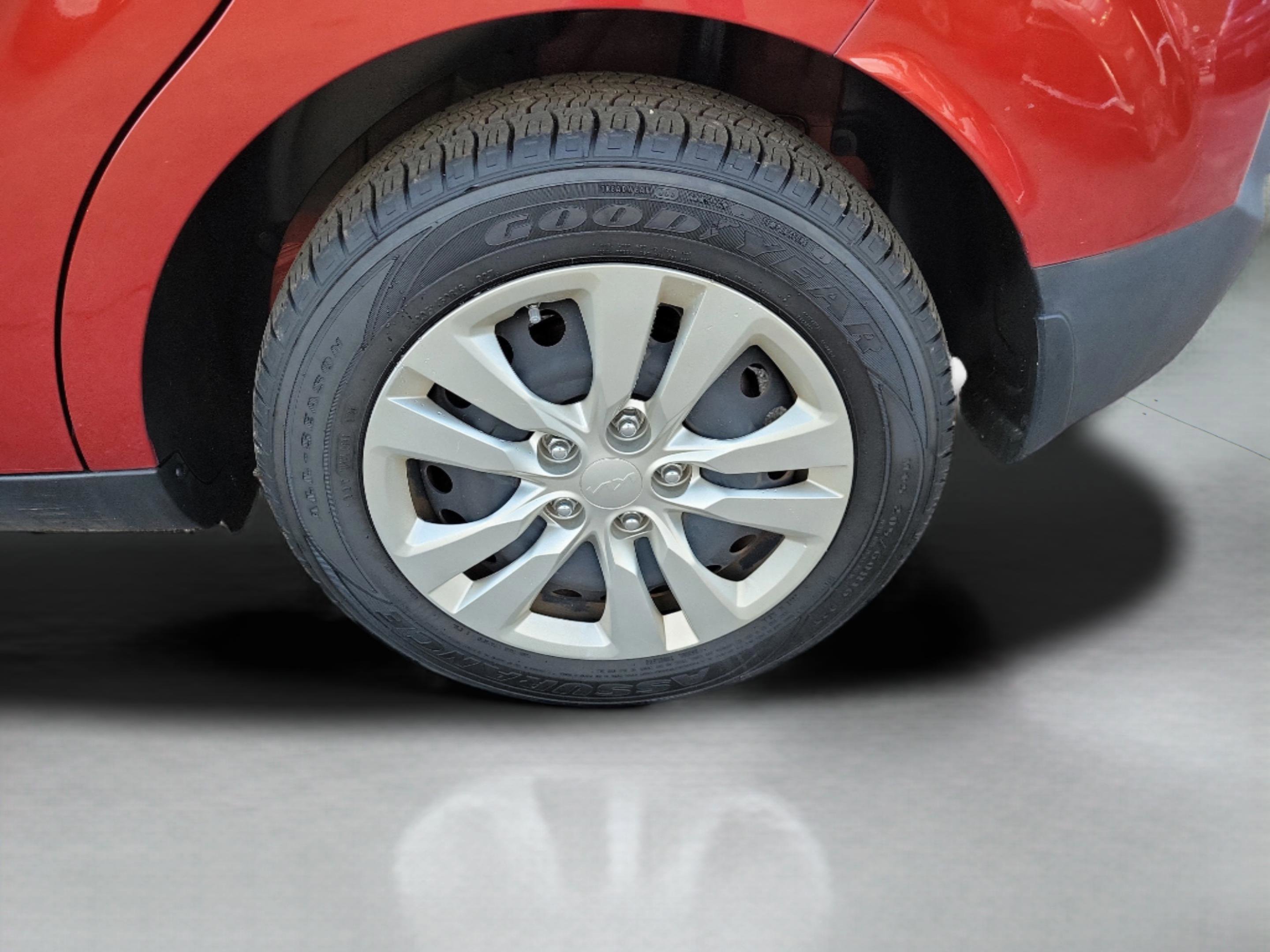 Used 2022 Kia Soul LX image 8