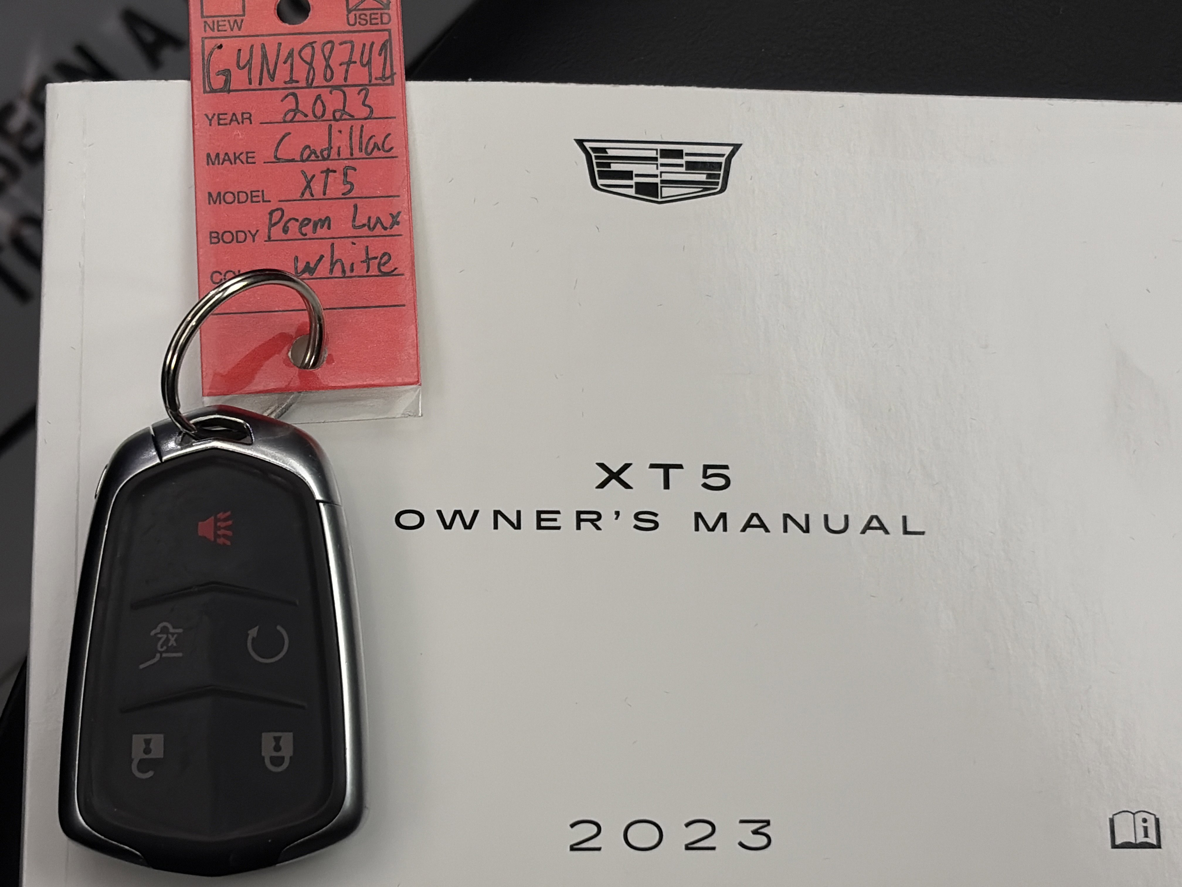 Used 2023 Cadillac XT5 Premium Luxury image 38