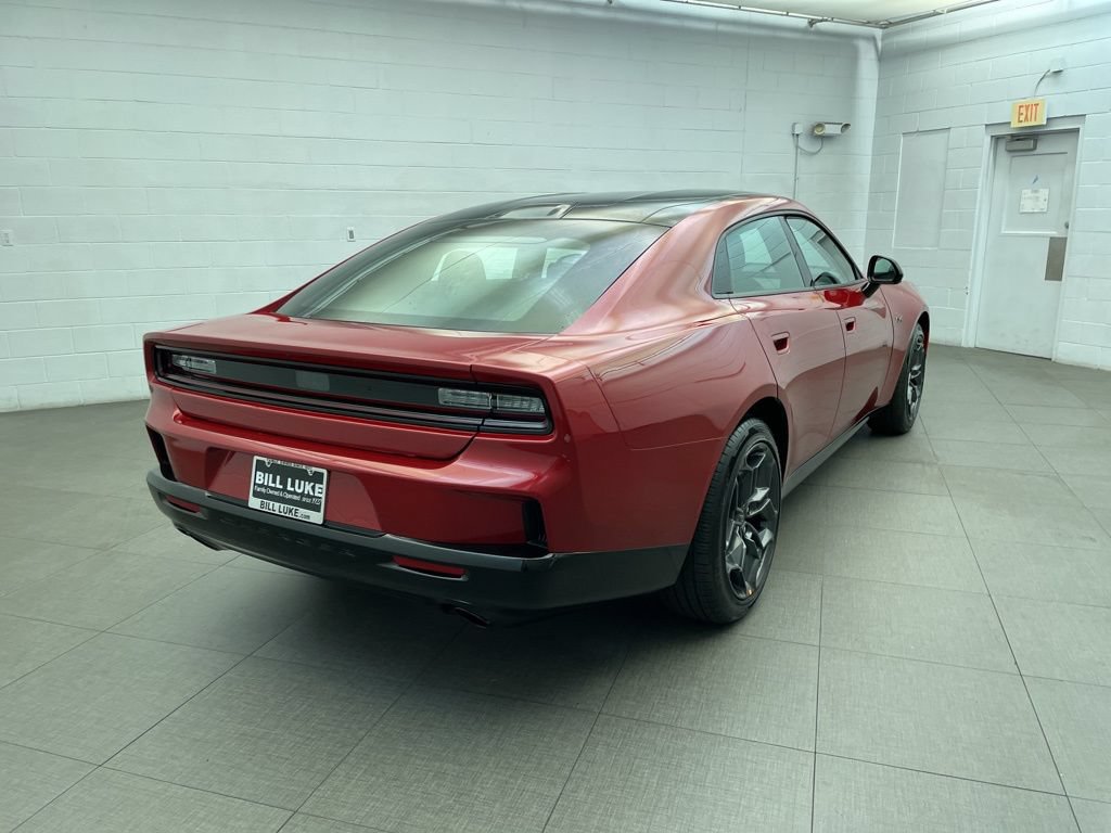 New 2026 Dodge Charger R/T w/ Blacktop Package AWD/4WD image 4