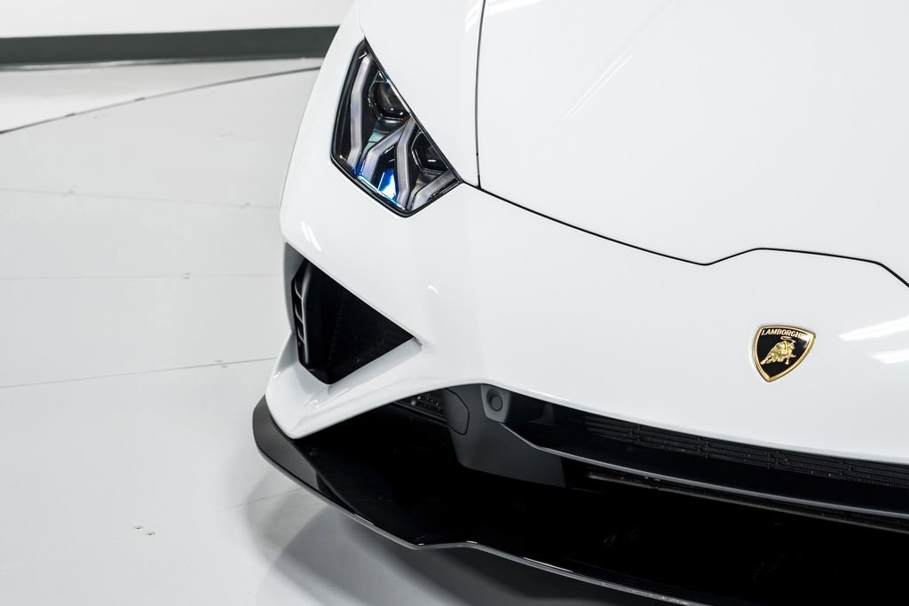 Used 2022 Lamborghini Huracan EVO RWD image 46
