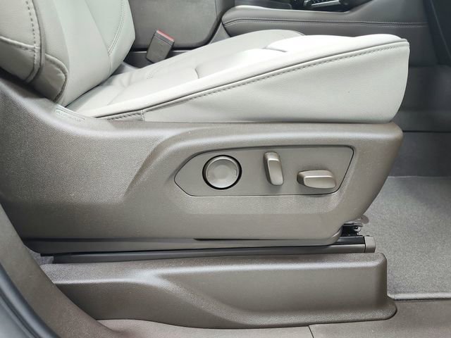 New 2026 GMC Yukon Elevation RWD image 44