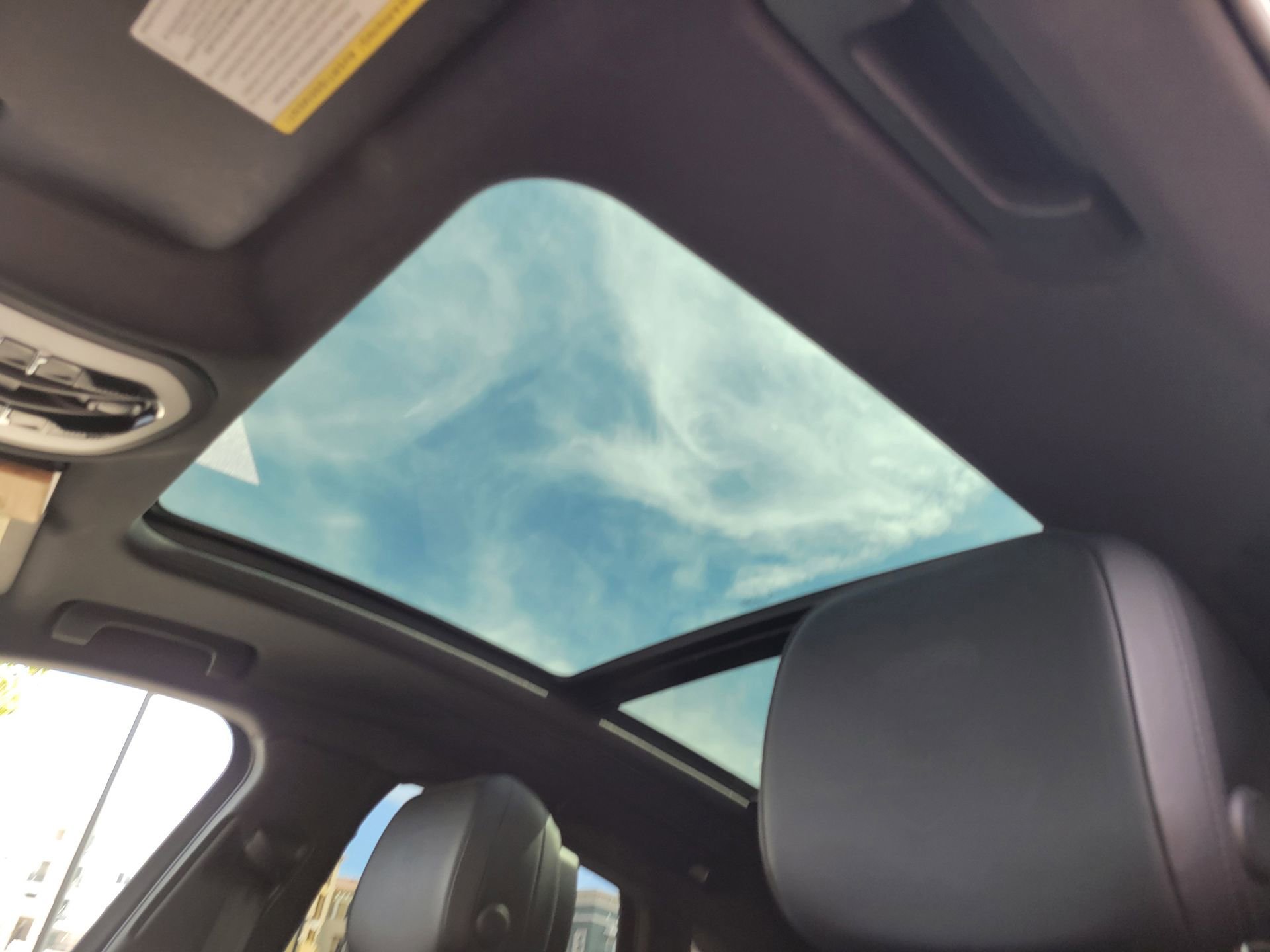 Used 2021 Porsche Macan S image 26