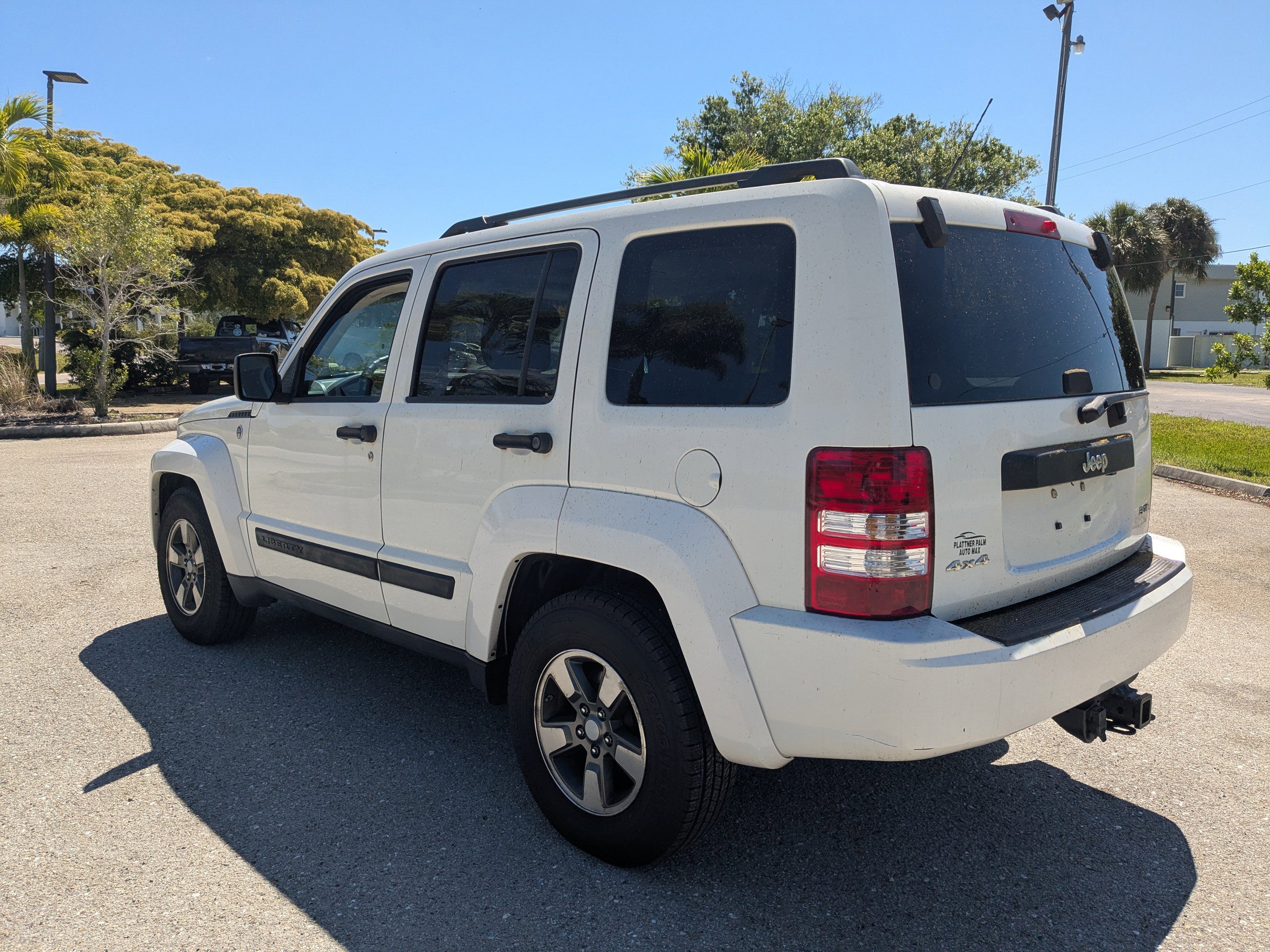 Used 2008 Jeep Liberty Sport w/ Popular Equipment Group AWD/4WD image 6